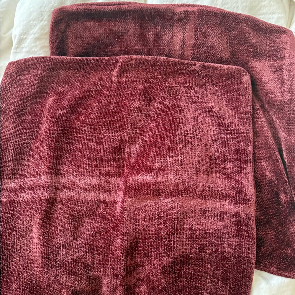 Pottery Barn Burgundy Accent Pillows
Set of 2